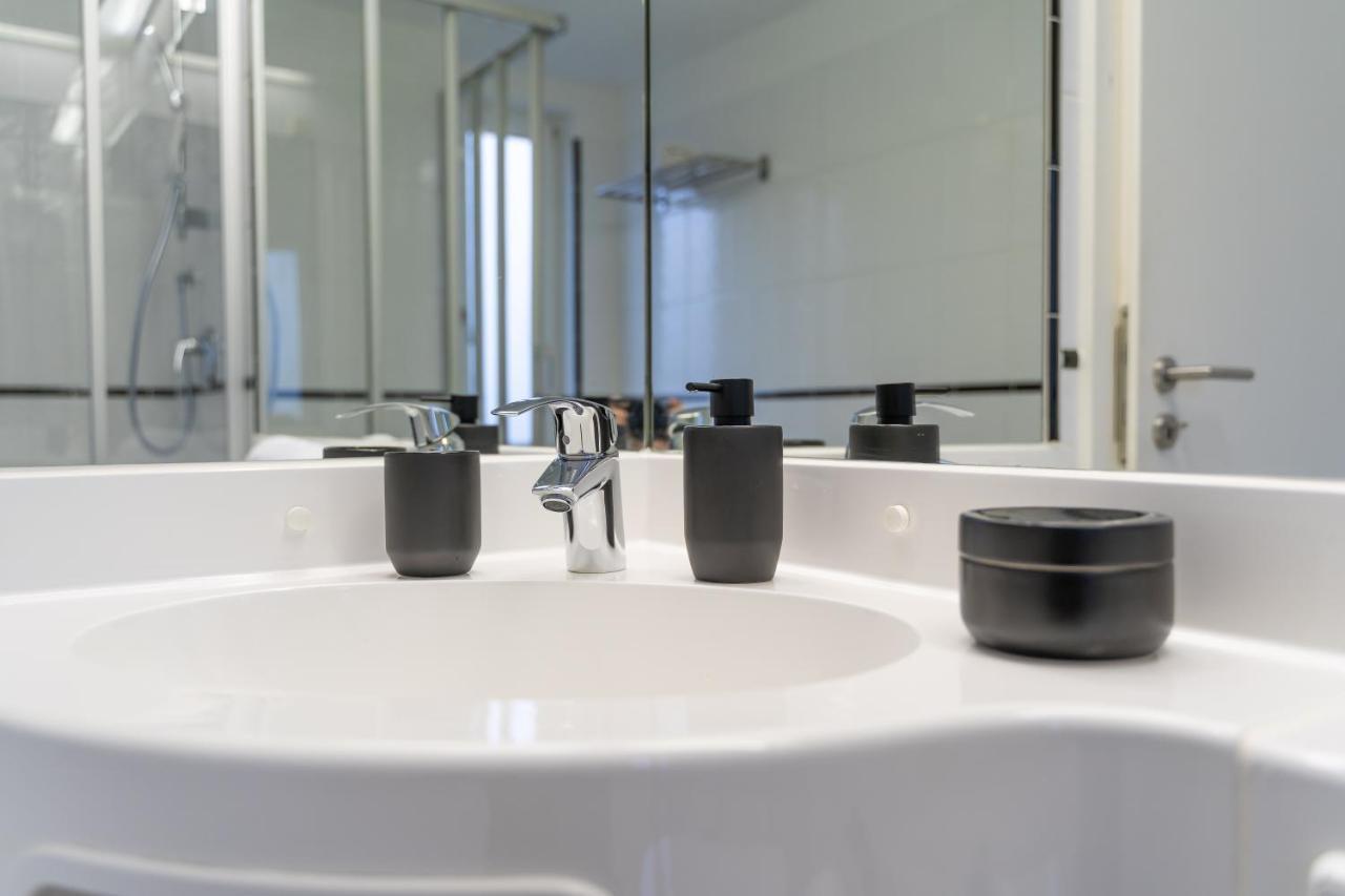 Luxuriöses Studioapartment - Netflix&Küche Magdeburg Dış mekan fotoğraf